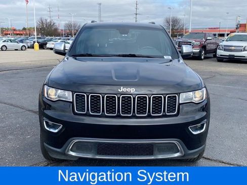 Used 2022 Jeep Grand Cherokee Limited w/ Trailer Tow Group IV AWD/4WD image 2