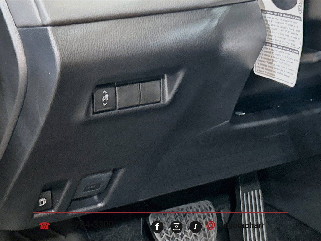 New 2026 Toyota RAV4 SE FWD image 9