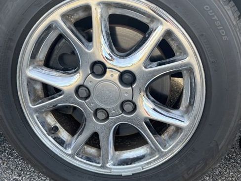 Used 2002 Chevrolet Camaro Z28 w/ Sport Appearance Pkg image 9