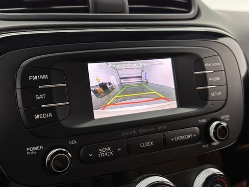Used 2016 Kia Soul ! w/ Umber Package 1 FWD image 21