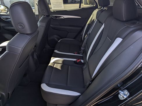 Used 2025 Buick Envision Sport Touring image 8