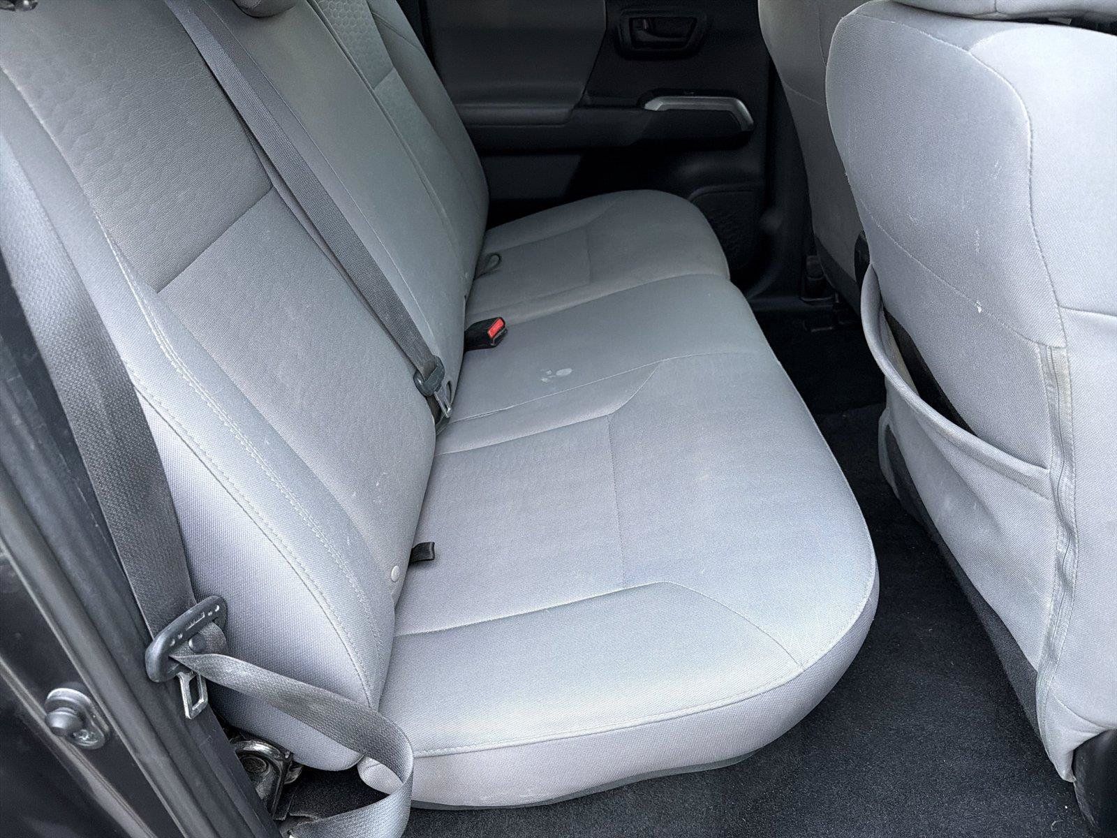 Used 2019 Toyota Tacoma SR5 RWD image 14