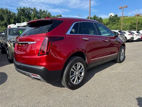 Used 2022 Cadillac XT5 Premium Luxury AWD/4WD image 19
