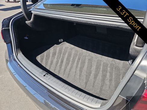 Used 2018 Genesis G80 3.3T Sport RWD image 23