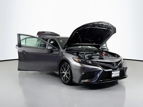 Used 2023 Toyota Camry SE w/ Convenience Package FWD image 22