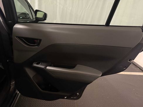 Certified 2024 Subaru Crosstrek 2.0i Premium image 27