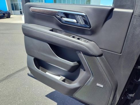 New 2026 Chevrolet Tahoe Premier RWD image 9