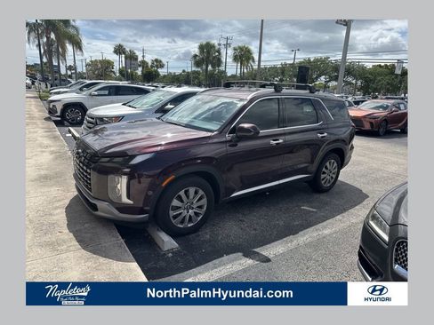Used 2023 Hyundai Palisade SEL image 1
