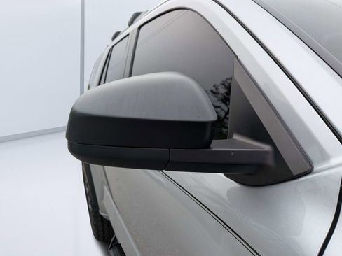 Used 2025 Toyota 4Runner SR5 image 11