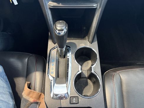 Used 2016 Chevrolet Equinox LTZ w/ Enhanced Convenience Package image 18