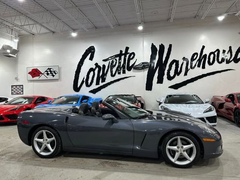 Used 2013 Chevrolet Corvette Convertible image 10