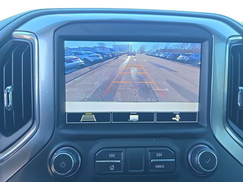 Used 2020 Chevrolet Silverado 1500 RST image 22