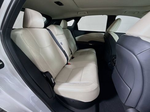Certified 2024 Lexus RX 350 AWD w/ Convenience Package image 29
