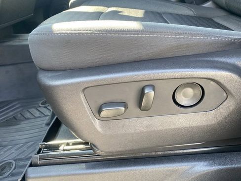 Used 2023 Chevrolet Silverado 1500 Custom Trail Boss w/ Midnight Edition image 16