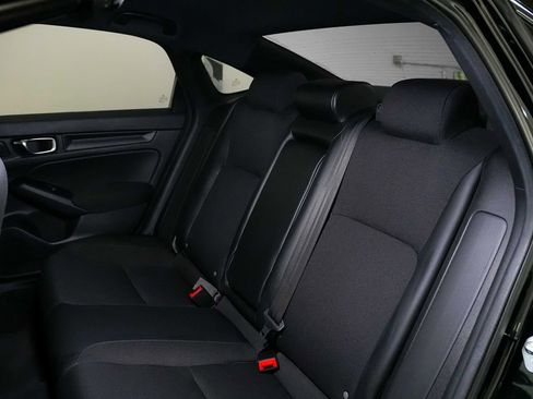 Used 2025 Honda Civic Sport image 19