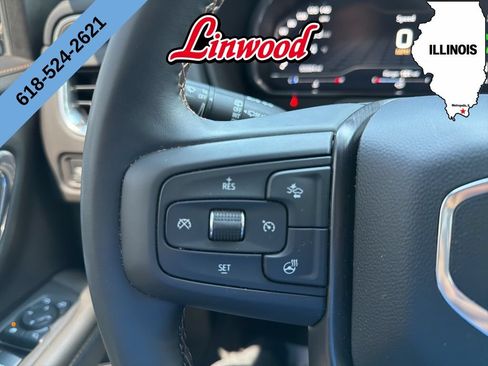 Used 2024 GMC Yukon AT4 AWD/4WD image 19