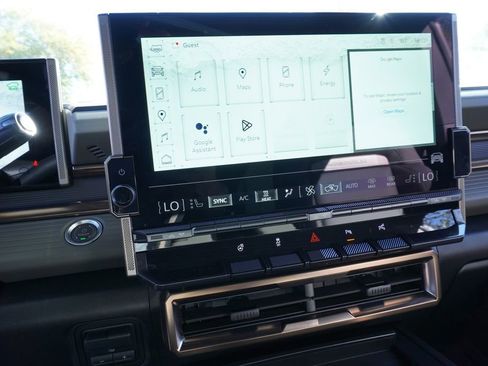 New 2025 GMC Hummer EV 2X image 19