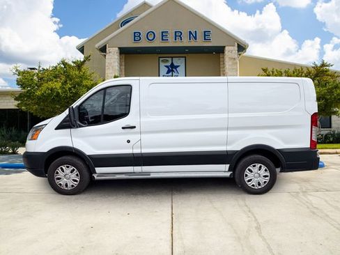 Used 2019 Ford Transit 250 130 Low Roof w/ Exterior Upgrade Package RWD image 2