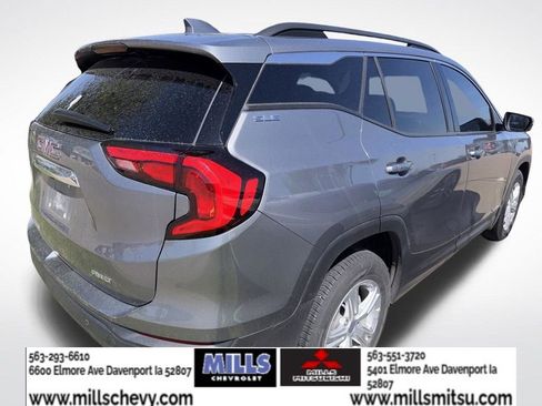 Used 2020 GMC Terrain SLE w/ Driver Convenience Package AWD/4WD image 3