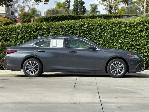 Certified 2025 Lexus ES 350 image 10