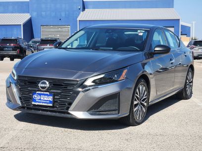 Used 2024 Nissan Altima 2.5 SV