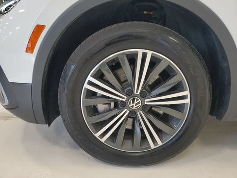 Used 2024 Volkswagen Tiguan Wolfsburg Edition FWD image 8