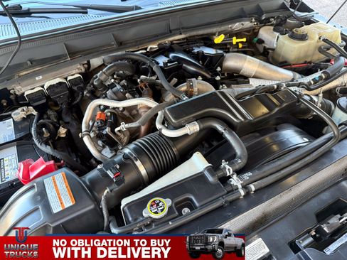 Used 2016 Ford F350 Lariat w/ Lariat Interior Package image 15