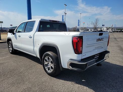 Used 2025 GMC Sierra 1500 SLT image 5