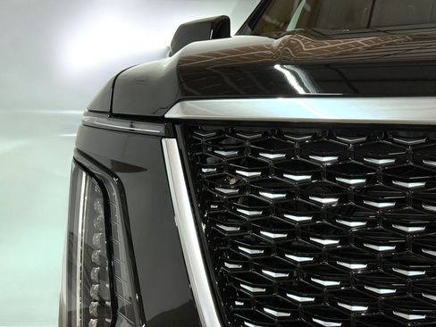 New 2026 Cadillac Escalade Luxury w/ Touring Package image 19