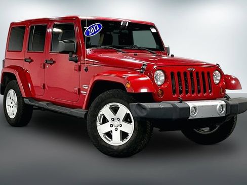 Used 2012 Jeep Wrangler Unlimited Sahara w/ Connectivity Group AWD/4WD image 1