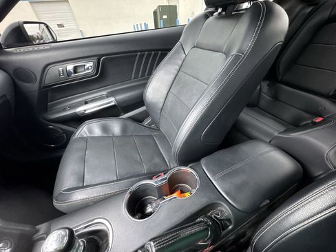 Used 2016 Ford Mustang GT Premium w/ Equipment Group 401A image 20