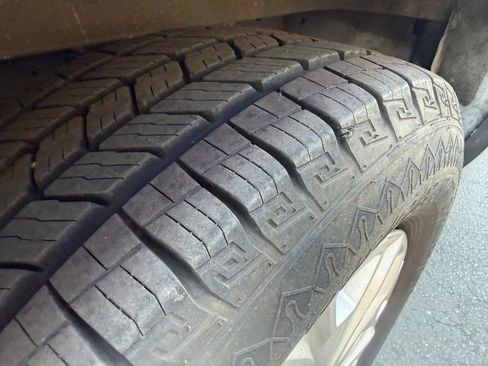 Used 2024 Ford Transit 350 XLT image 16