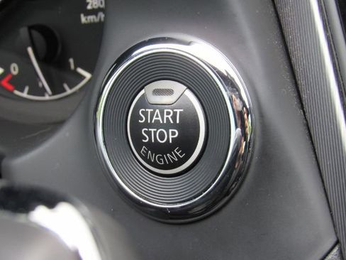 Used 2022 INFINITI Q60 3.0t Luxe w/ Essential Package image 35