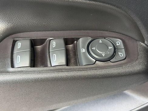 Used 2018 Chevrolet Equinox LT w/ Redline Edition AWD/4WD image 24
