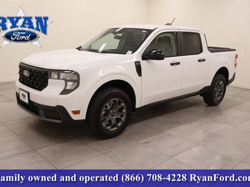 New 2025 Ford Maverick XLT w/ XLT Luxury Package image 2