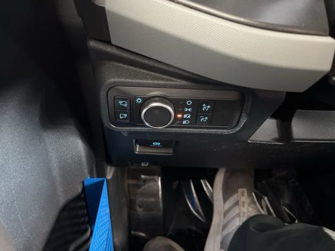 Used 2021 Ford Bronco Badlands image 32