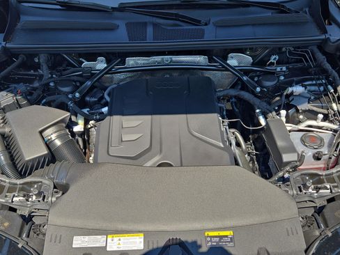 New 2025 Audi Q5 Premium image 38