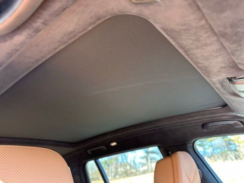 Used 2025 BMW X7 xDrive40i w/ M Sport Package image 28