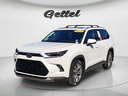 Used 2024 Toyota Grand Highlander Limited image 1