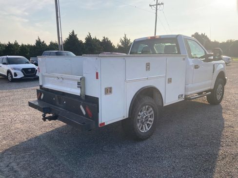 Used 2017 Ford F250 XL w/ Power Equipment Group AWD/4WD image 6