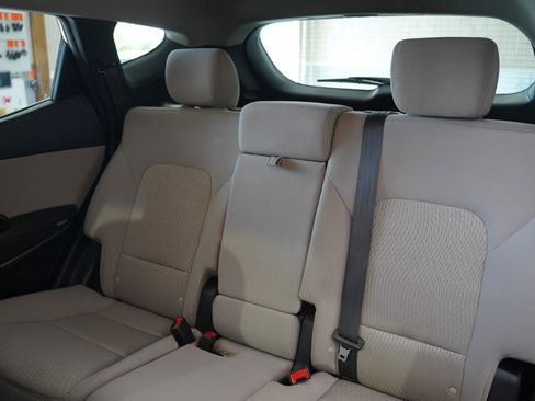 Used 2017 Hyundai Santa Fe Sport FWD image 33