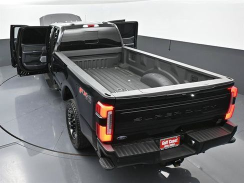 Used 2025 Ford F350 Platinum w/ FX4 Off-Road Package AWD/4WD image 50