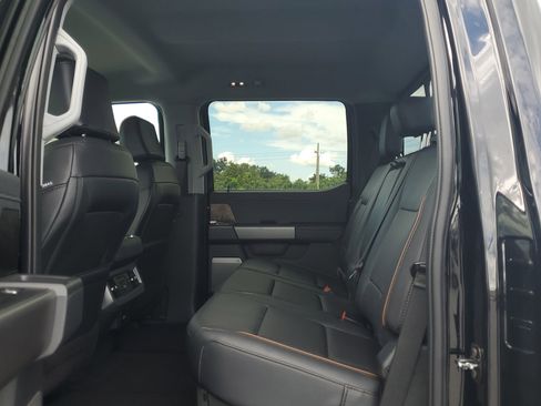 New 2026 Ford F250 Lariat w/ Chrome Package image 11