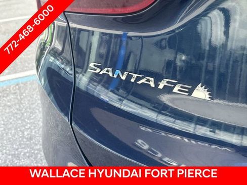 Used 2021 Hyundai Santa Fe SEL w/ Convenience Package image 9