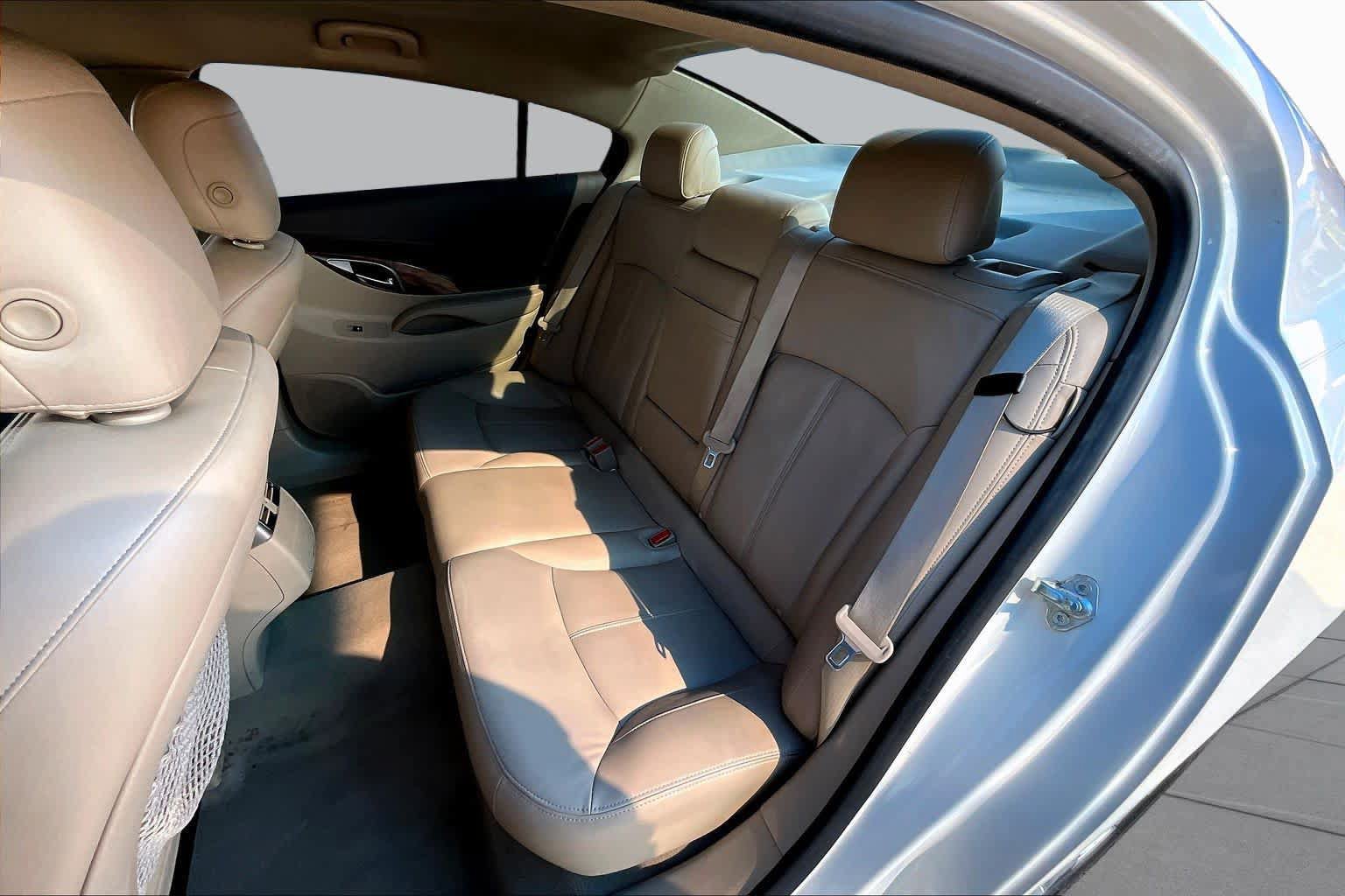 Used 2013 Buick LaCrosse Leather FWD image 20