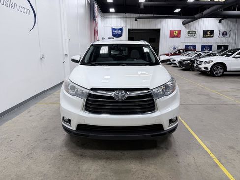 Used 2016 Toyota Highlander Limited FWD image 17