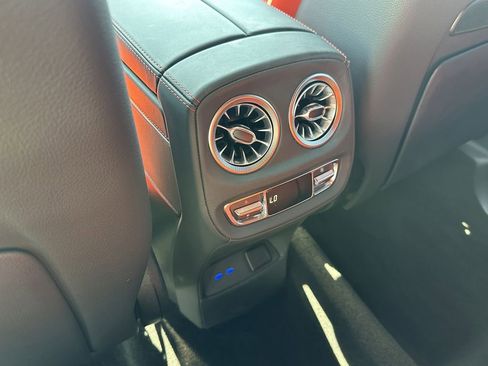 Used 2025 Mercedes-Benz G 63 AMG 4MATIC image 27