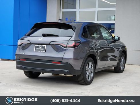 Certified 2026 Honda HR-V LX image 7