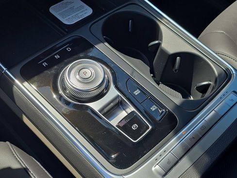 New 2026 Kia Carnival EX FWD image 27