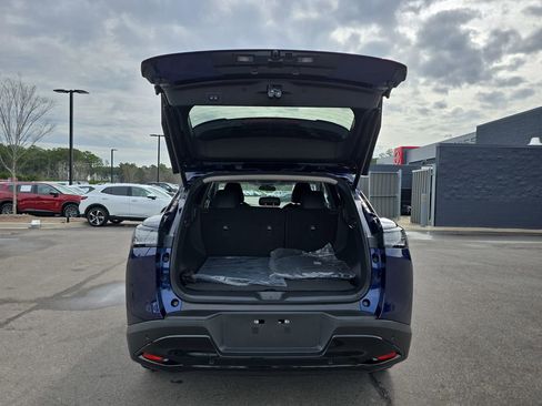 Used 2025 Nissan Murano SV image 16